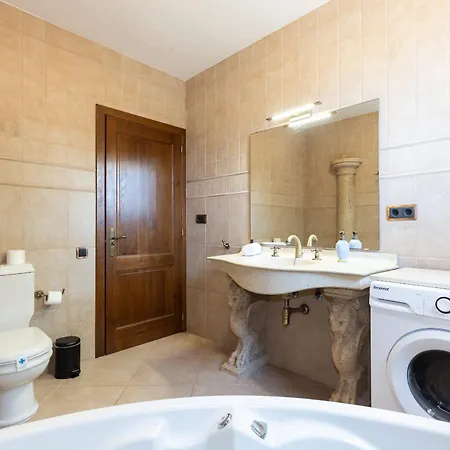 Villa Mediterranean Pool - Unik Vacation La Riera (Catalonia)